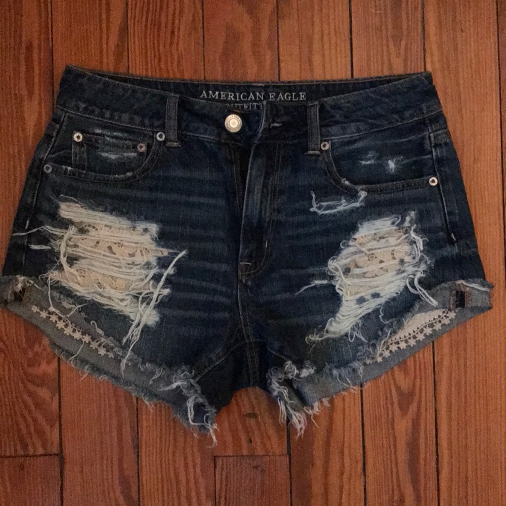 American Eagle Highwasted shorts